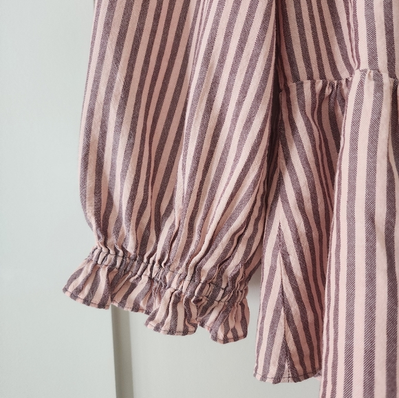 Madewell Puff Sleeve Peplum Wrap Top in Stripe Size Medium - Picture 4 of 11